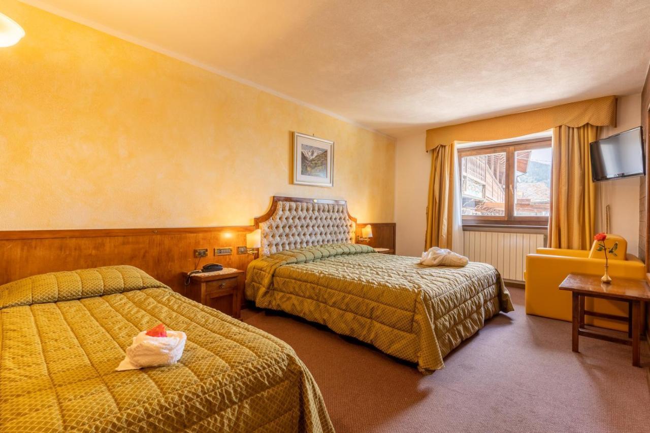Hotel Des Alpes เซนต์-เรมี-อัม-บอสเซส ภายนอก รูปภาพ